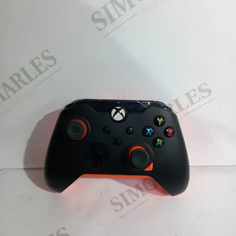 PDP ATOMIC BLACK & ORANGE  WIRED XBOX CONTROLLER