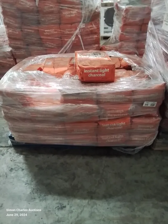 PALLET TO CONTAIN APPROXIMATELY 40 BAGS OF 4 PACK INSTANT LIGHT CHARCOAL BARBECUE BAGS 