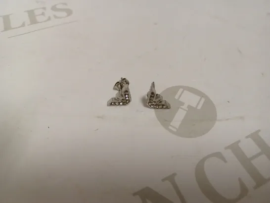 ARMANI EAR STUDS