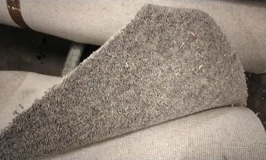 ROLL OF QUALITY CARPET RUNNER GREY APPROXIMATELY 1.46M X SIZE UNSPECIFIED