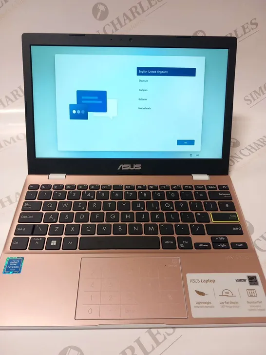 BOXED ASUS E210M NOTEBOOK SONICMASTER