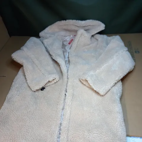 WOMENS OVERSIZED TEDDY COAT SIZE SMALL