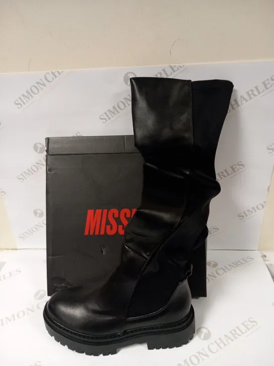 BOXED MISSPAP OVER THE KNEE CHUNKY SOLE BOOT SIZE 4