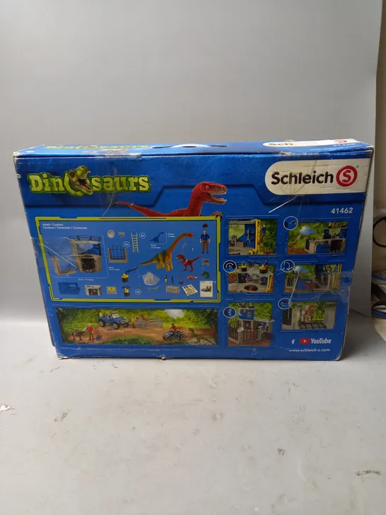 BOXED SCHLEICH DINOSAURS PLAY SET