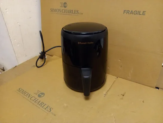 RUSSELL HOBBS AIR FRYER