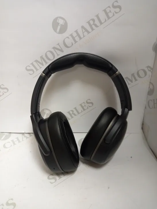 SKULLCANDY CRUSHER WIRELESS HEADPHONES 