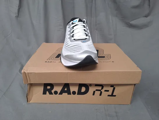 BOXED PAIR OF R.A.D R-1 TRAINERS IN WHITE/METALLIC SILVER UK SIZE 9