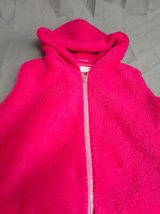 HELENE BERMAN TEDDY ZIP GILET IN PINK SIZE 14