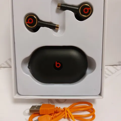 BEATS WIRELESS TOUR3 EAR BUDS - BLACK WITH RED/GOLD DETAILS