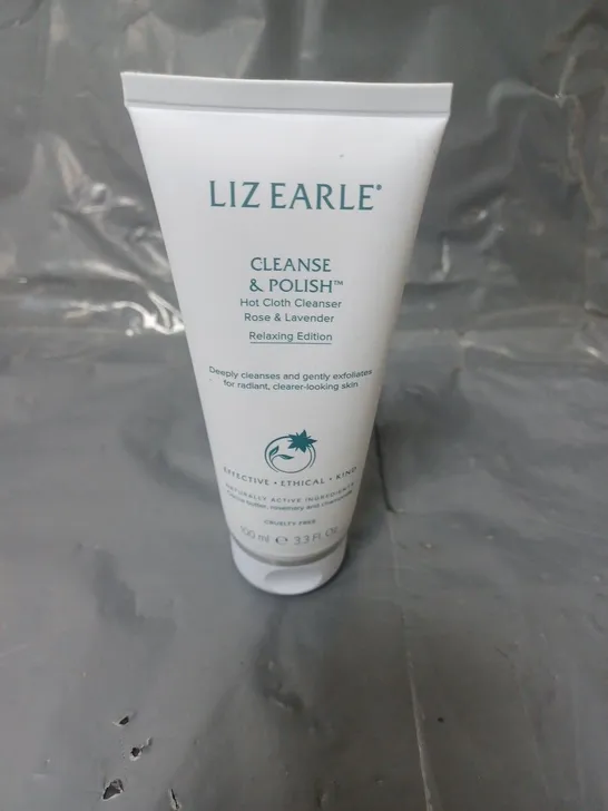 LIZ EARLE CLEANSE & POLISH HOT CLOTH CLEANSER