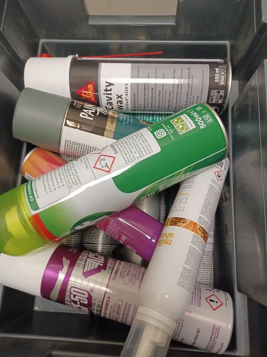 BOX OF APPROX 15 ASSORTED AEROSOLS TO INCLUDE CIF POWER SHINE, MULTIPURPOSE PAINT CAN, MOISTURIZING CREAM ETC