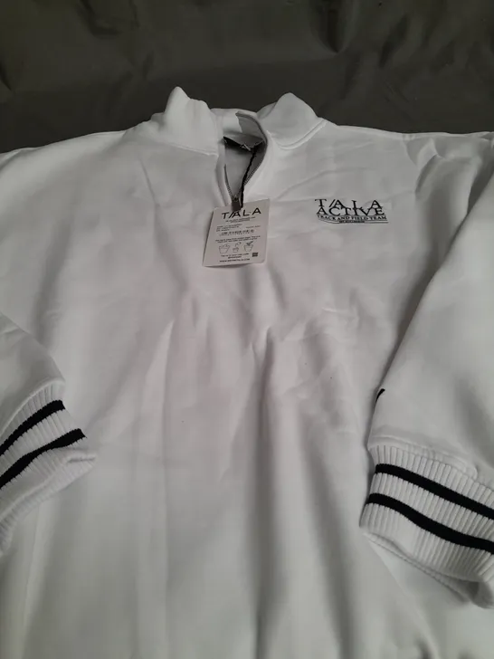 TIALA 1/4 ZIP SWEATSHIRT IN WHITE - MEDIUM