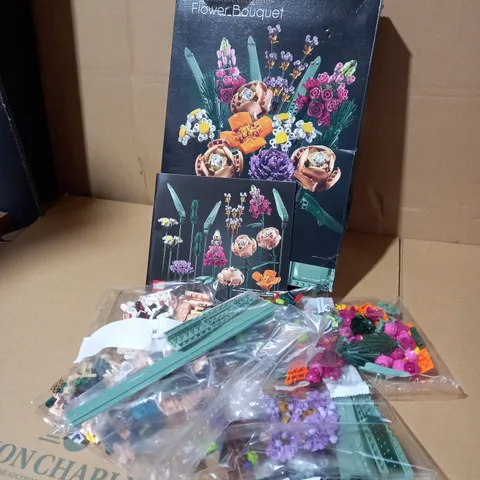 BOXED LEGO CREATOR FLOWER BOUQUET SET FOR ADULTS 10280