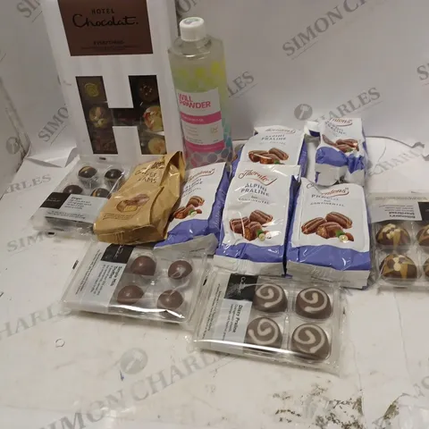 LOT OF ASSORTED FOOD AND DRINK ITEMS TO INCLUDE HOTEL CHOCOLAT, THORNTONS AND WILLPOWDER