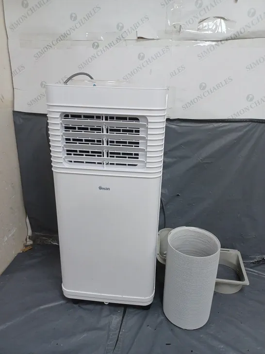 BOXED SWAN 7K PORTABLE AIR CONDITIONER WHITE SH15570 RRP £200