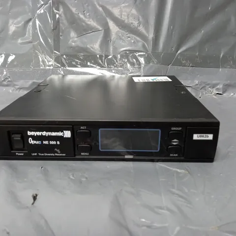 BEYER DYNAMIC OPUS NE 500 S TRUE DIVERSITY RECEIVER IN BLACK