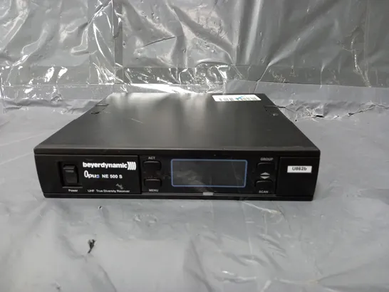 BEYER DYNAMIC OPUS NE 500 S TRUE DIVERSITY RECEIVER IN BLACK