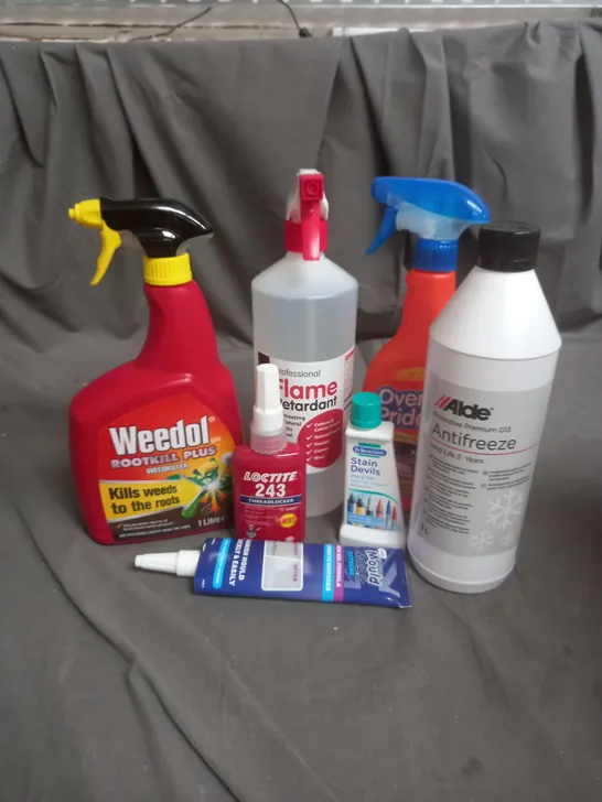 BOX OF APPROX 8 CLEANING PRODUCTS TO INCLUDE FLAME-X FLAME RETARDANT, ALDE ANTIFREEZE, MOULD MAGIC GEL - COLLECTION ONLY