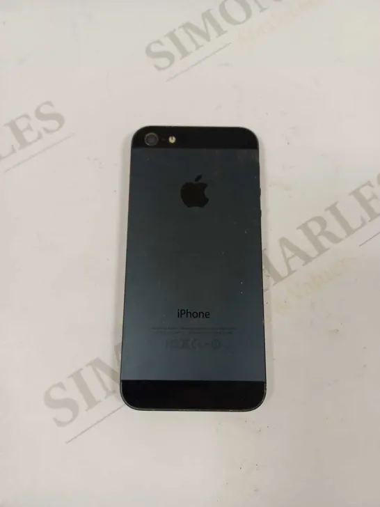 APPLE IPHONE 5 (A1429) 