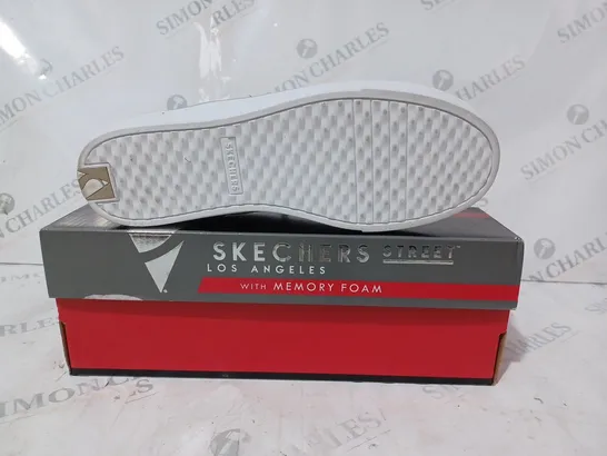 BOXED PAIR OF SKECHERS STREET SHOES IN WHITE UK SIZE 7