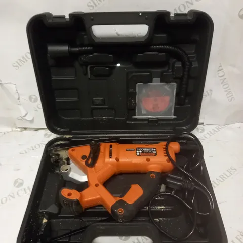 BLACK + DECKER BES510K-GB 400W MINI CIRCULAR SAW + KIT BOX