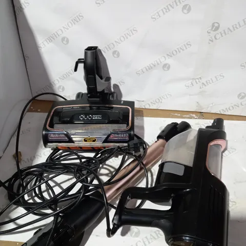 SHARK CORDED STICK VACUUM HZ500UKT