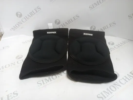 BOXED BODYPROX PROTECTIVE KNEE PADS