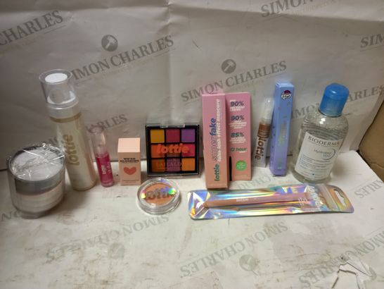 LOT OF APPROX 10 ASSORTED COSMETIC ITEMS TO INCLUDE LOTTIE ILLUMINATING SETTING SPRAY, SOPHIA+MABELLE WE'RE BLUSHING, LOTTIE FLASE LASH MASCARA, ETC