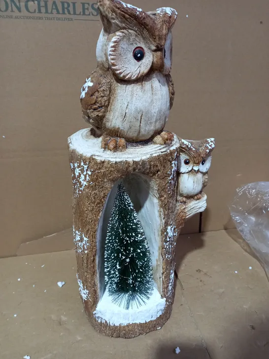 DESIGNER FESTIVE WOODEN OWL SCULPTURE