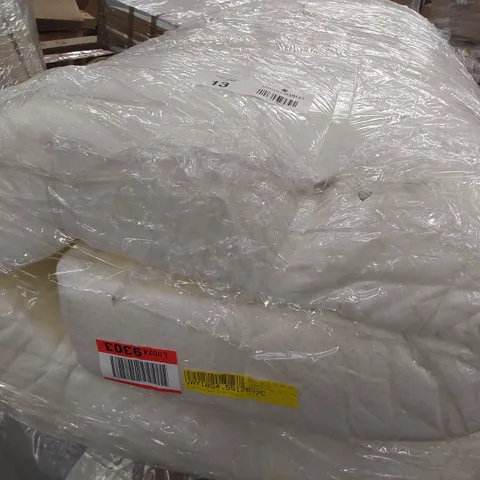 BAGGED AND ROLLED 4'6 MEMORY FOAM MATTRESS 