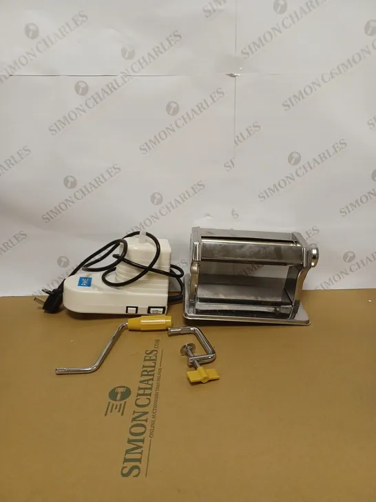 PME ELECTRIC SUGAR CRAFT ROLLER & STRIP CUTTER