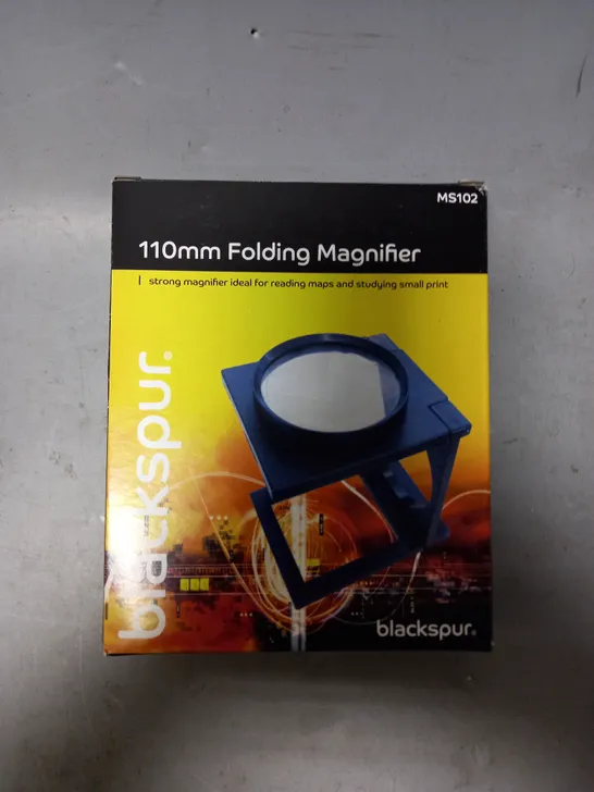 APPROXIMATELY 45 BOXED BLACKSPUR 110MM FOLDING MAGNIFIERS - COLLECTION ONLY 