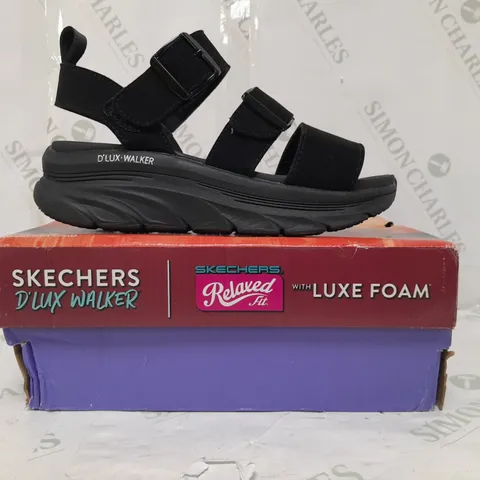 BOXED PAIR OF SKETCHERS LUXURY RETRO SANDALS IN BLACK SIZE 3