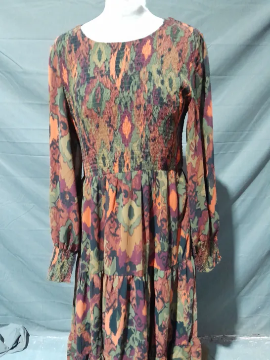 APRICOT DRESS IN MULTICOLOUR SIZE 14