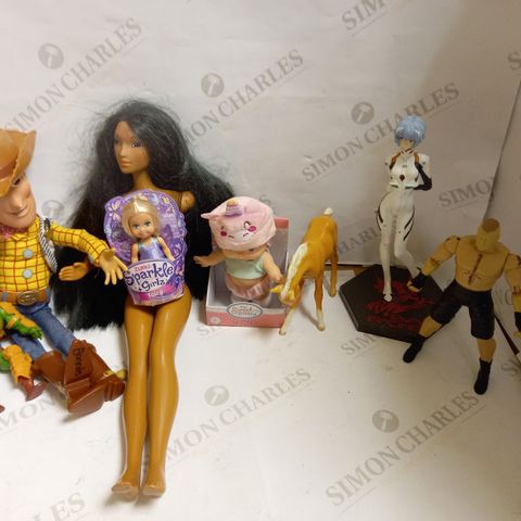 BOX OF VARIOUS HUMAN, CHARACTER AND ANIMAL FIGURINES IN VARIETY OF SIZES