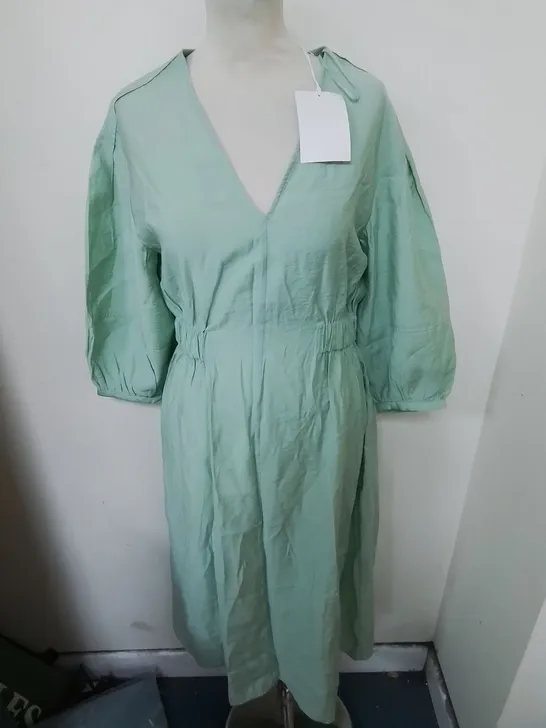 COS MINT GREEN V-NECK DRESS - UK 12