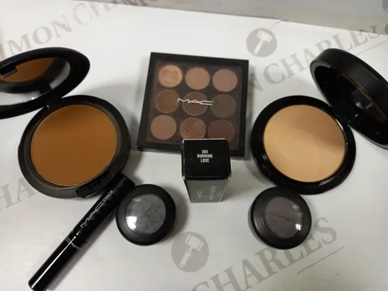 MAC MAKEUP COLLECTION 7 ITEMS 