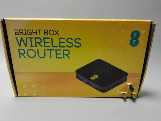 BOXED EE BRIGHT WIRELESS ROUTER