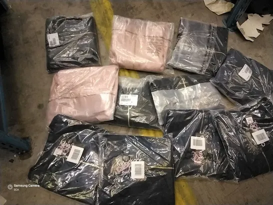 BOX OF APPROXIMATELY 11 ASSORTED BRAND NEW BAGGED BLACK/PINK KIM AND CO BLACK ZIP UP JACKETS VARIOUS SIZES