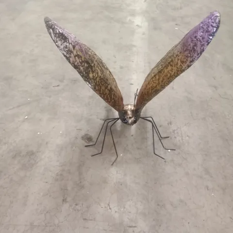 BOXED LARGE GARDEN BUTTERFLY ORNAMENT 