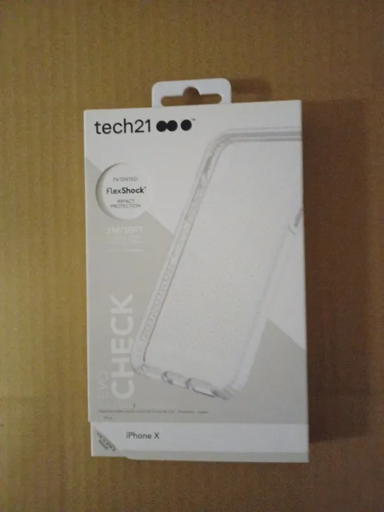 LOT OF APPROXIMATELY 50 BRAND NEW BOXED TECH 21 EVO CHECK CASE WITH FLEXSHOCK 10FT 3-LAYER DROP PROTECTION FOR IPHONE X T21-5856 CLEAR/WHITE 