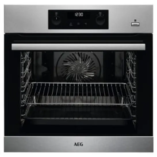 AEG 6000 SERIES STEAMBAKE WITH PYROLYTIC CLEANING Model BPK355020M RRP £600