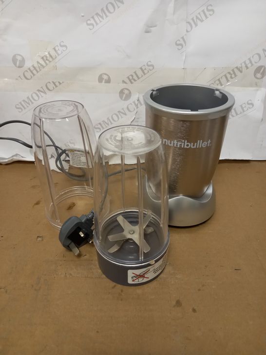 NUTRIBULLET 900 SERIES BLENDER 