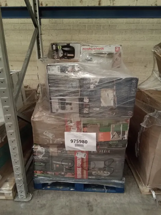 PALLET OF APPROXIMATELY 25 ASSORTED ITEMS INCLUDING: