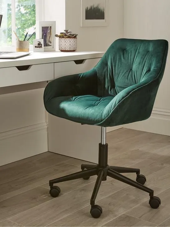 BOXED HARLEY OFFICE CHAIR, GREEN  RRP £119