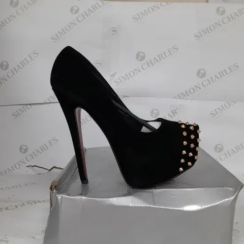 CASSANDRA PLATFORM STILLETO HEEL IN BLACK SUEDE WITH GOLD SPIKES AND RED SOLE SIZE 6