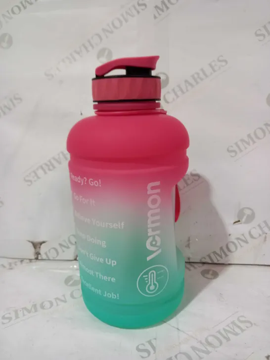 VORMON 2200ML WATER BOTTLE IN PINK/GREEN