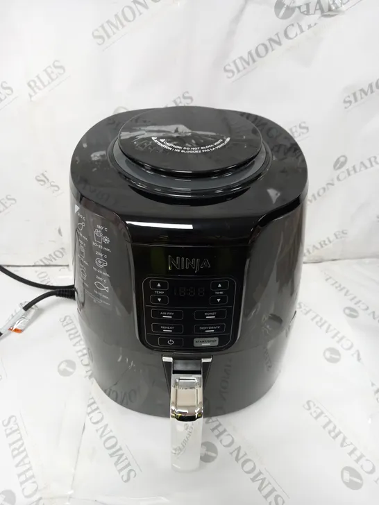 BOXED NINJA AIR FRYER 3.8L AF100UK