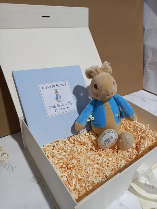 PETER RABBIT GUIDE TO LIFE GIFT BOX  RRP £51