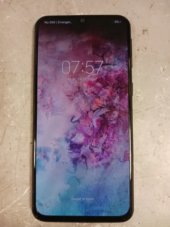 SAMSUNG GALAXY A40 SMARTPHONE 